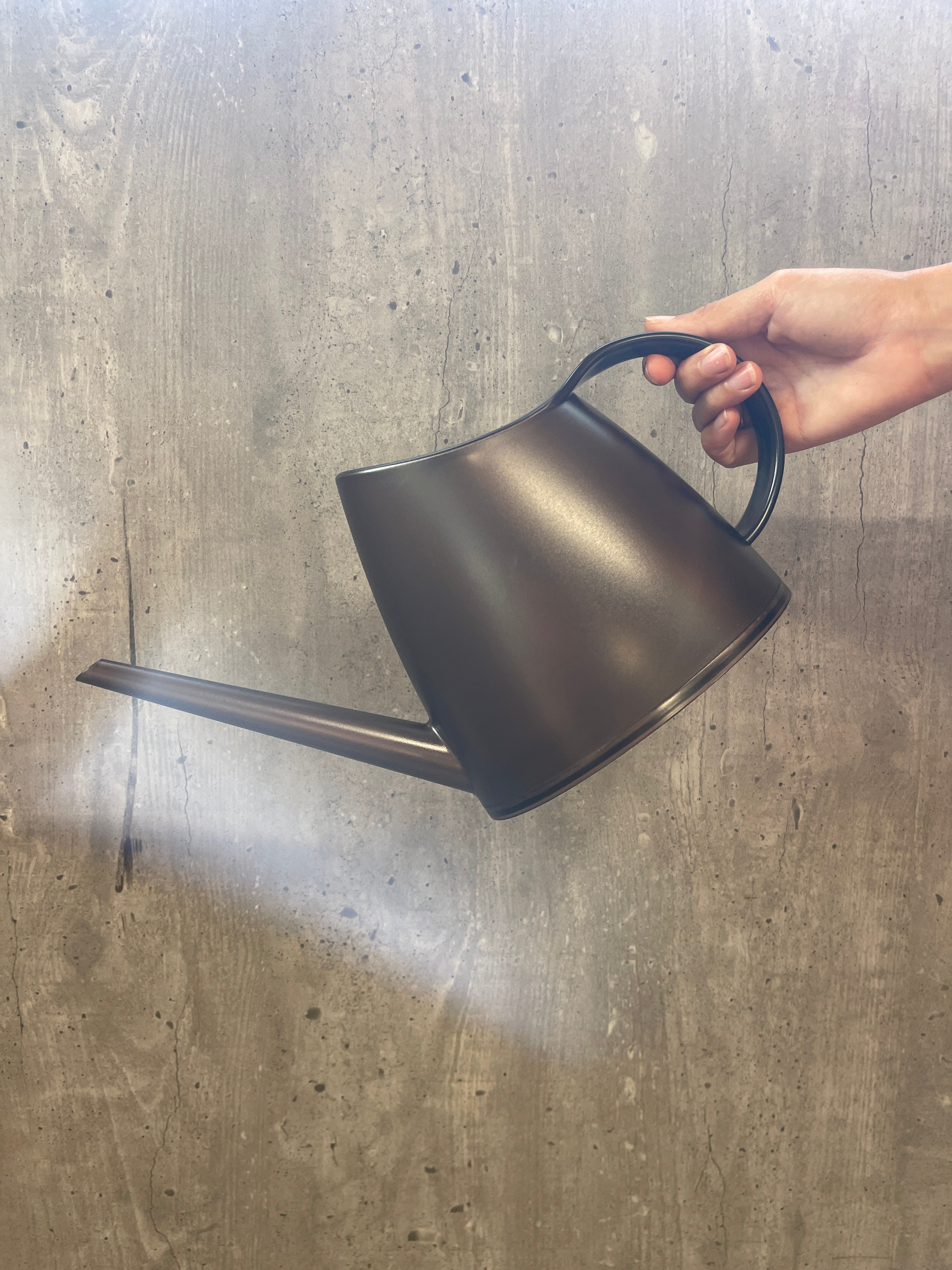 משפך פלסטיק צבעוני