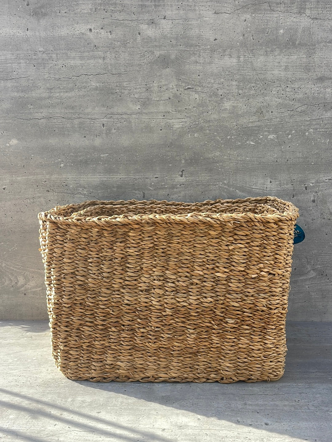 סלסלת קש מלבנית