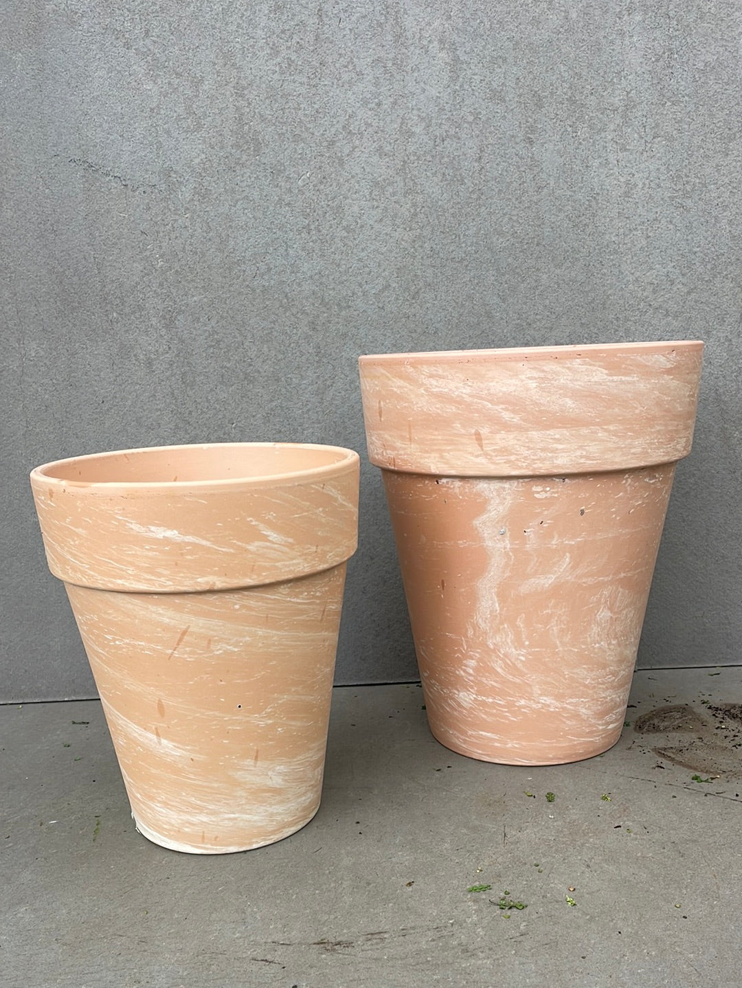 כד טרקוטה קונוס