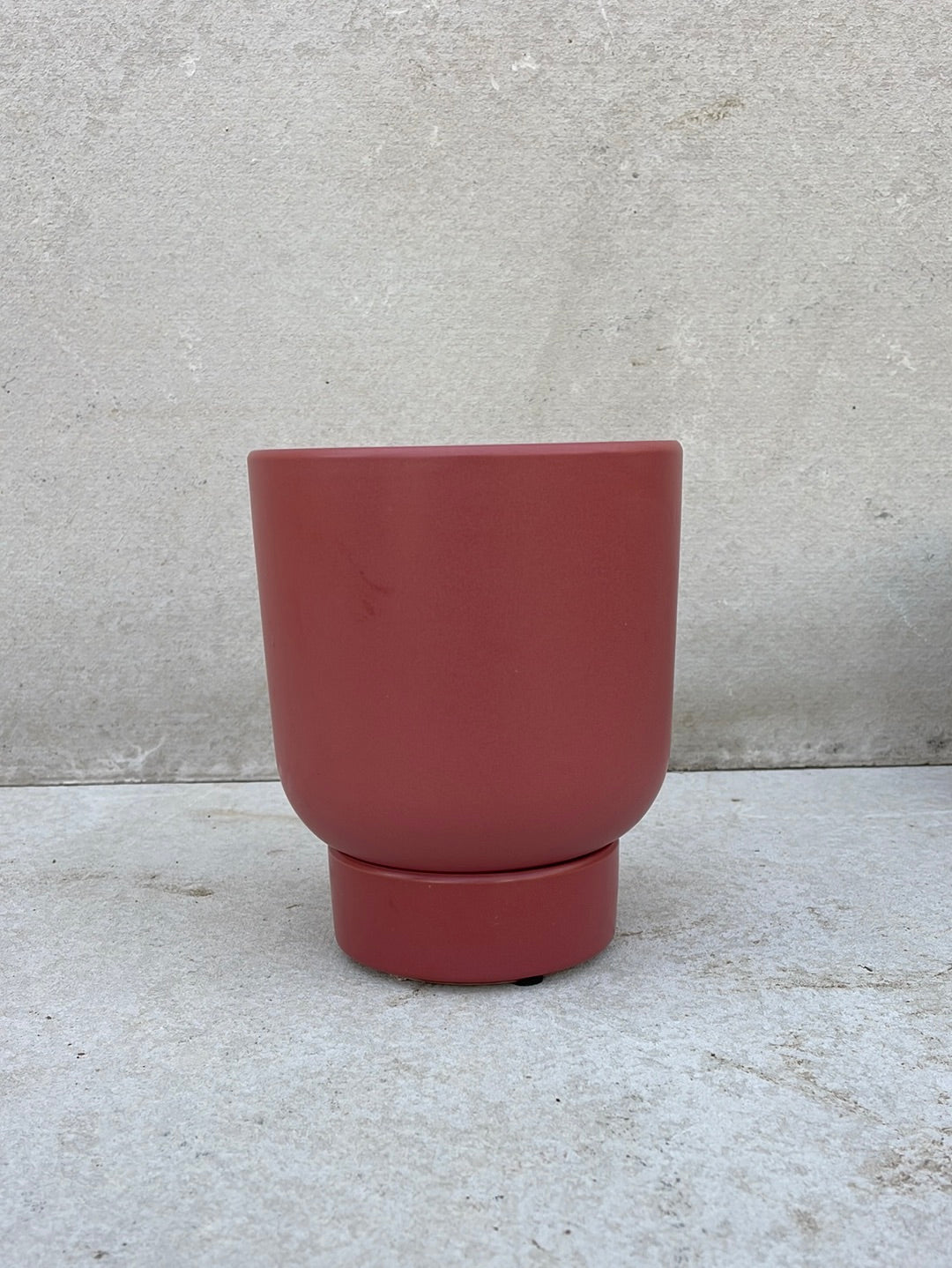 כלי קרמיקה תחתית גבוהה