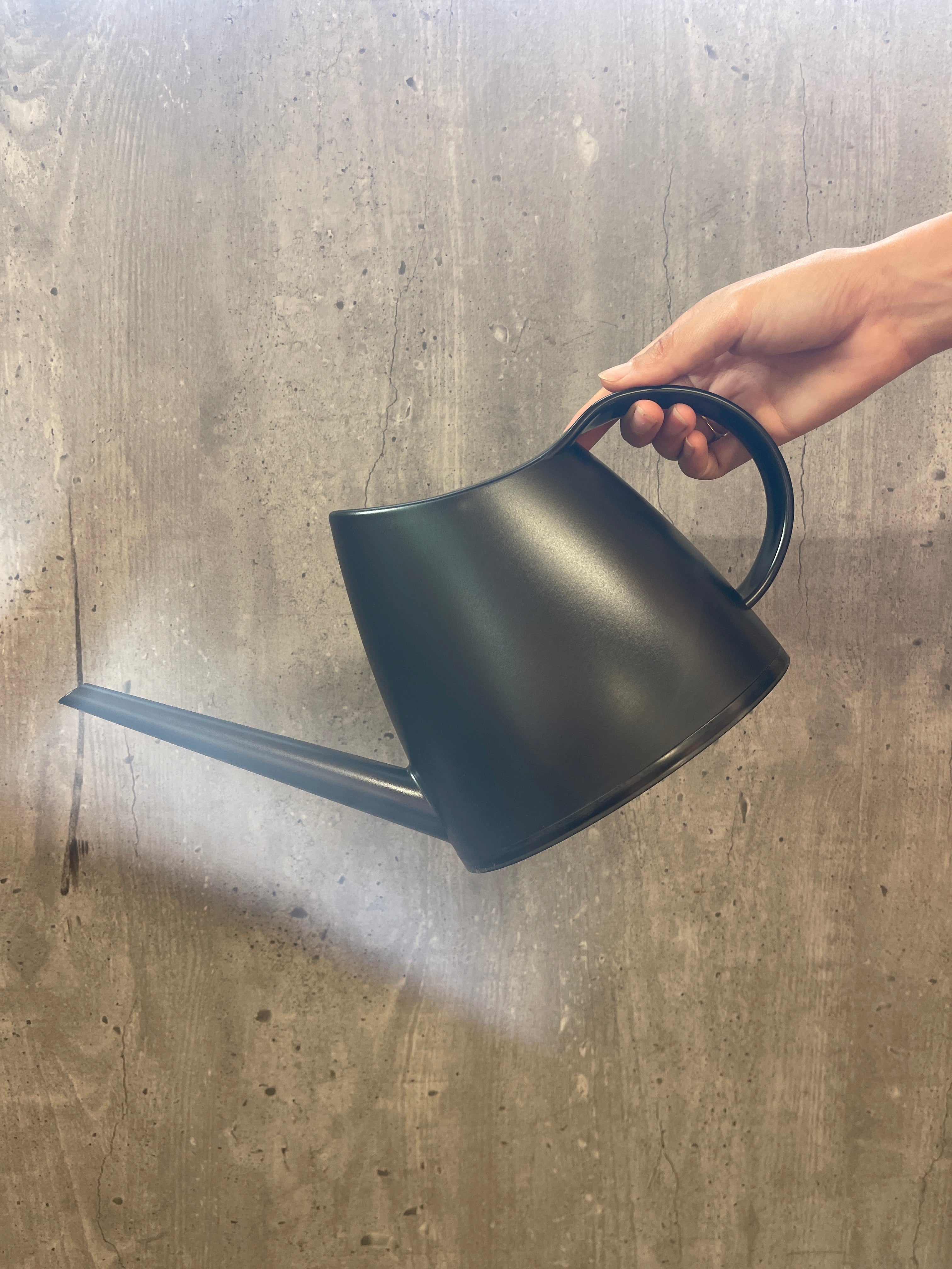 משפך פלסטיק צבעוני